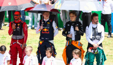 Más piques Hamilton-Alonso y menos chicas guapas