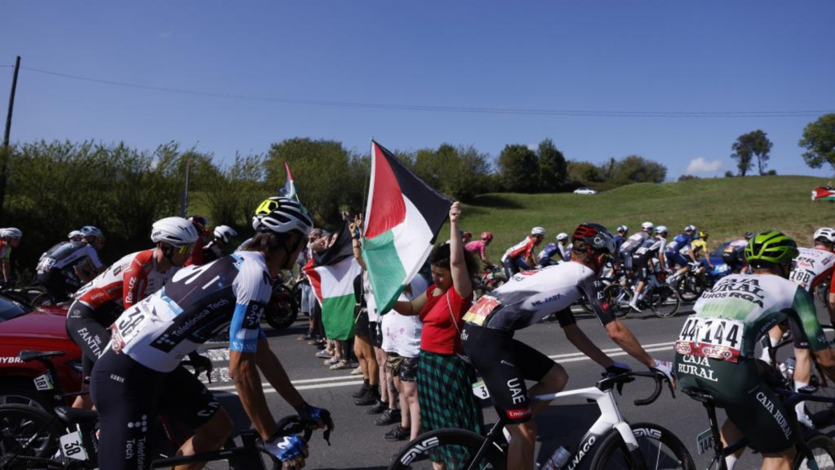 Citadas a declarar cuatro personas en Navarra por boicotear al equipo Israel