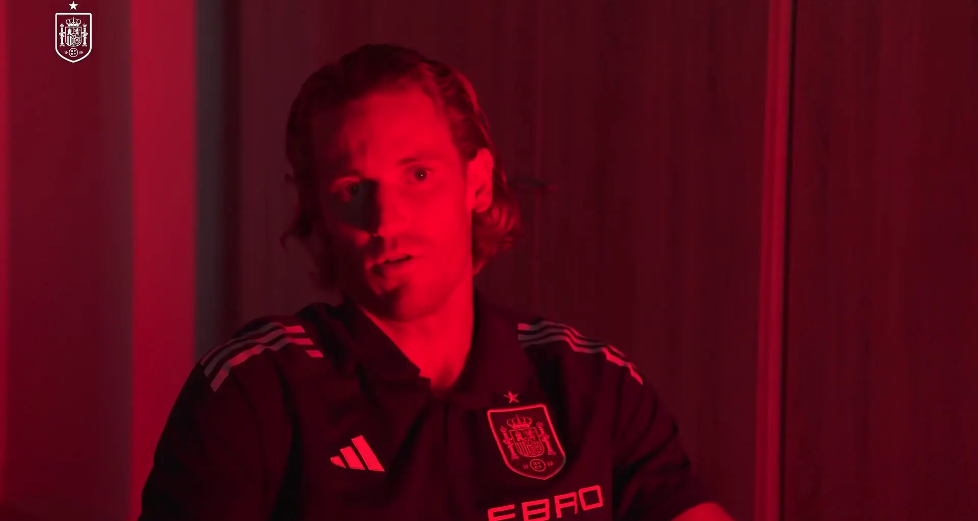 la dieta paleolítica, cenar a las 17.30 horas en invierno, usar gafas amarillas en interiores...