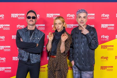 Miranda! Y Bailamamá en la presentación del Benidorm Fest 2026