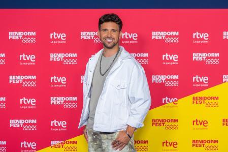 Dani J en la presentación del Benidorm Fest 2026