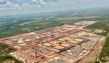 Genís Roca explora presente y futuro de la IA en el libro ‘La revolució inevitable’