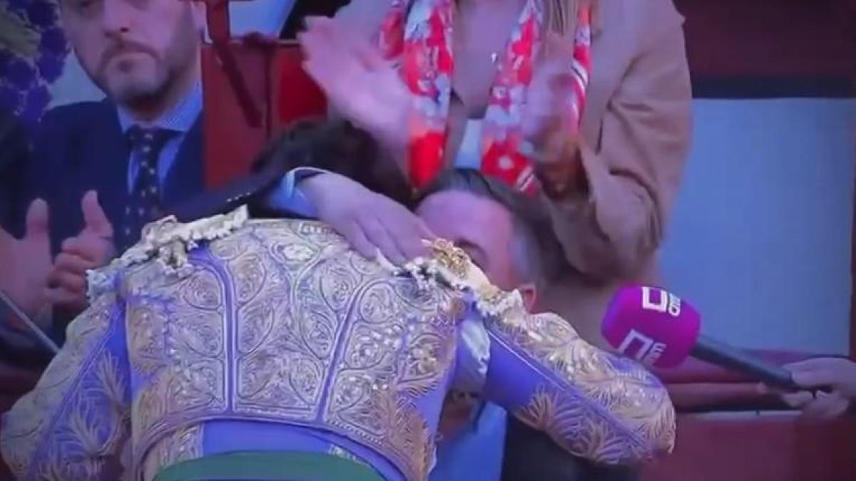 “Por todo lo que haces por nosotros”