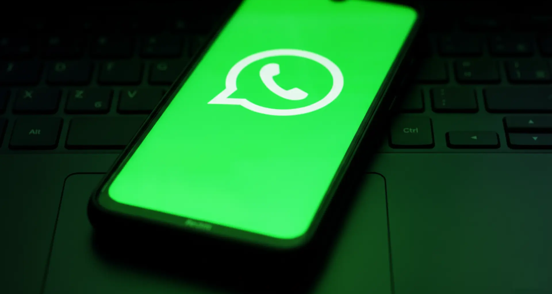 ¿Tienes uno de estos móviles? WhatsApp deja de funcionar en ellos el 31 de octubre de 2025