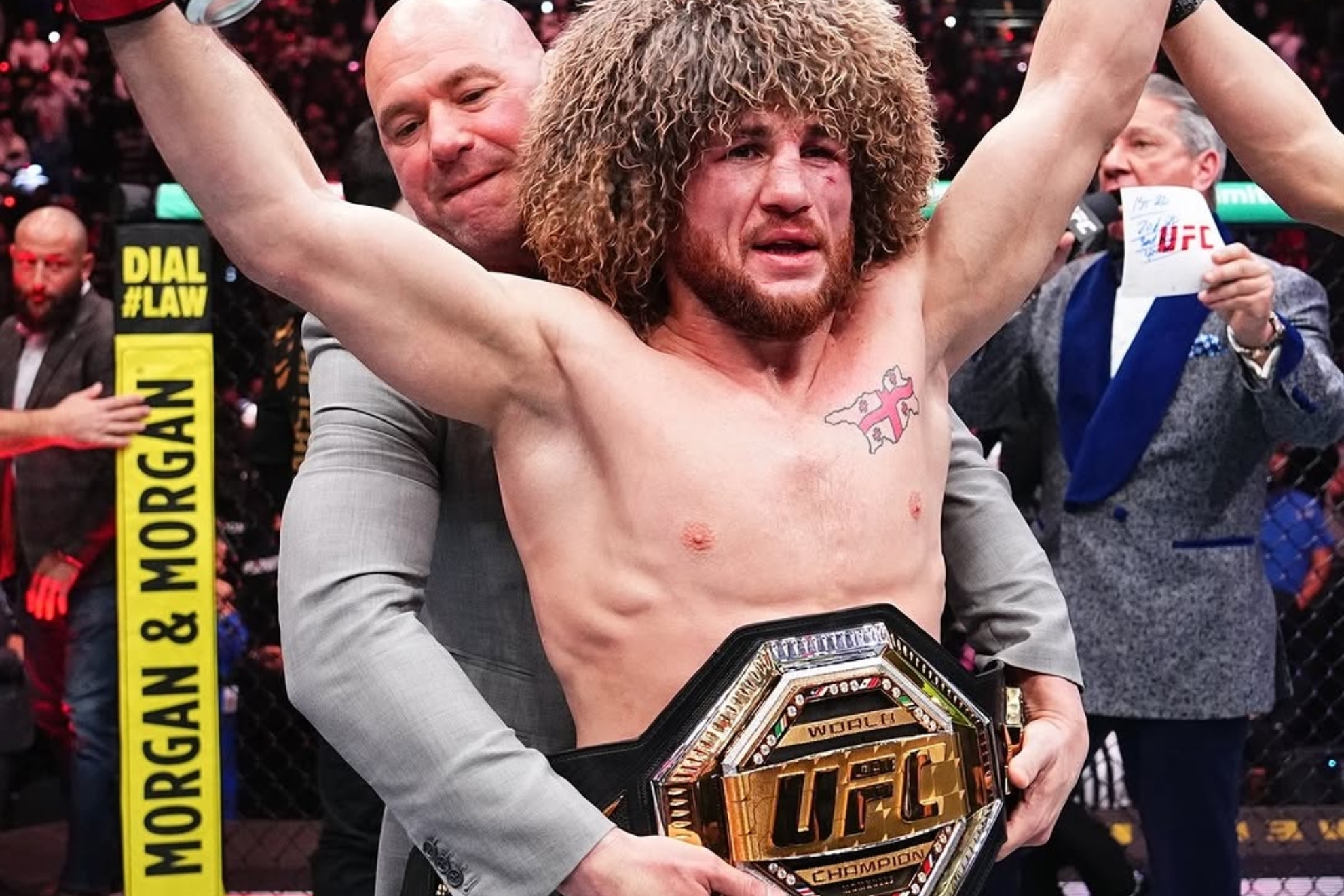 Merab Dvalishvili tras defender el cinturón de peso gallo de la UFC.