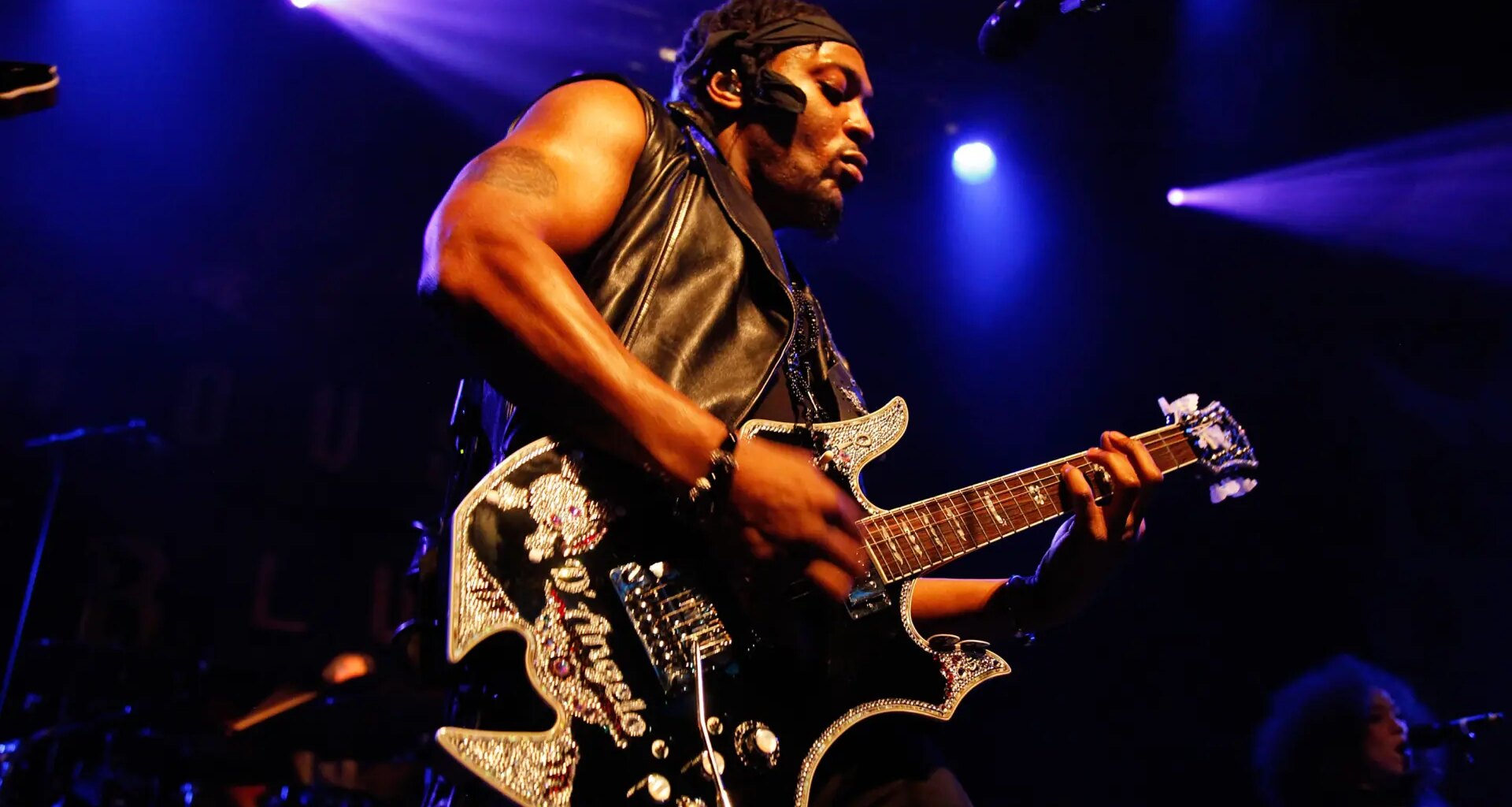 Muere a los 51 años D’Angelo, ganador de varios Grammy, tras padecer un cáncer de páncreas