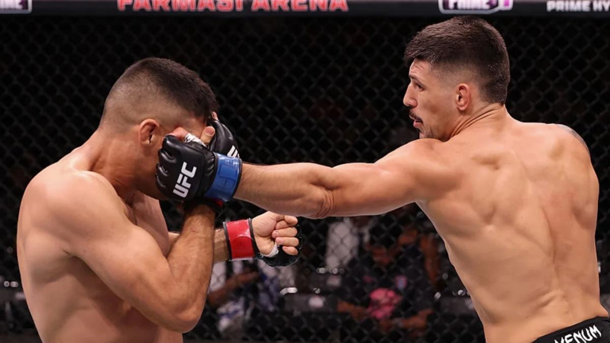 ¡Vaya pegada tiene Joel Álvarez! Le partió la cara, literalmente, a su rival en el UFC Río