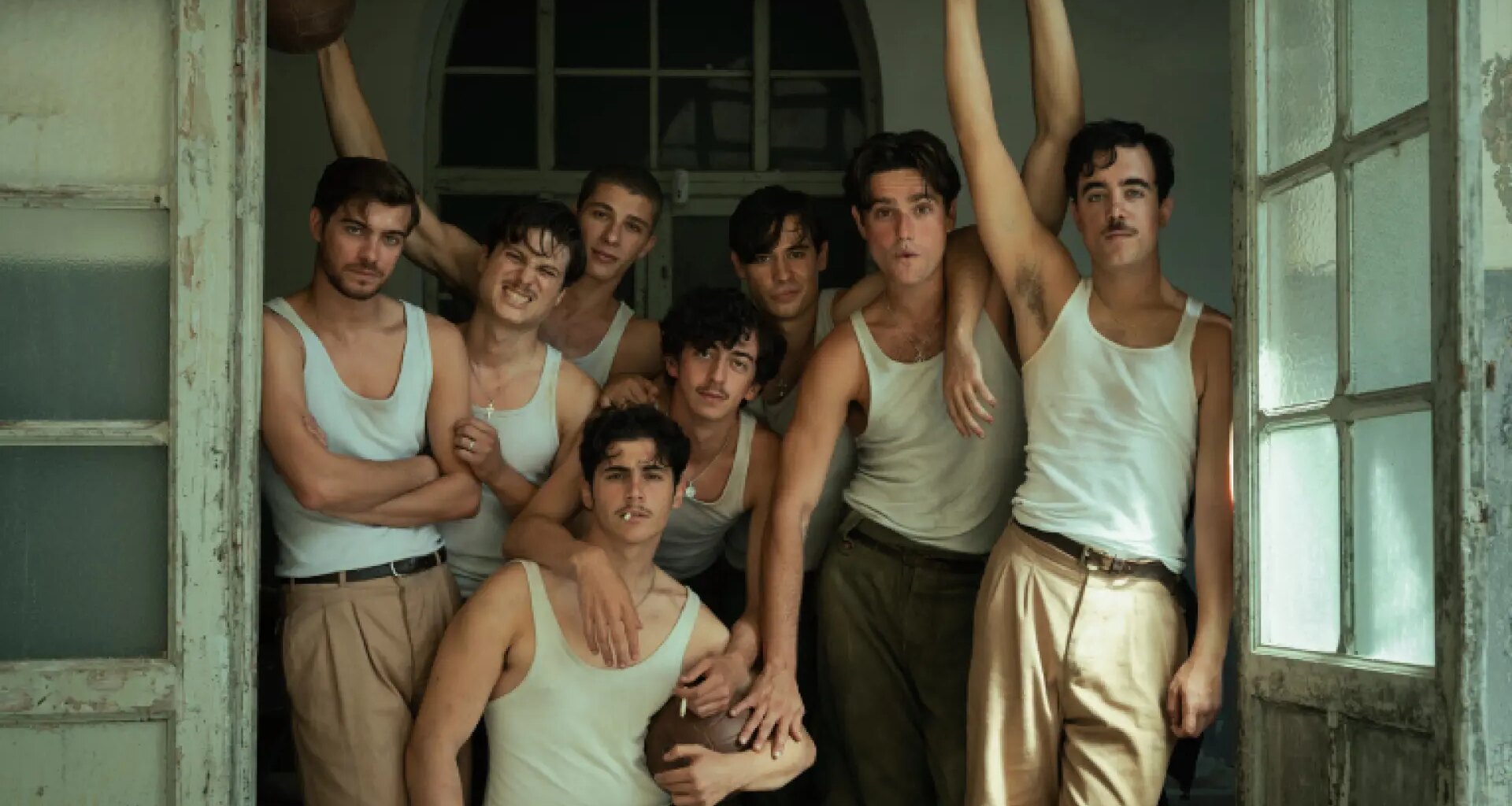 reparto completo y primeras imágenes de su nueva película