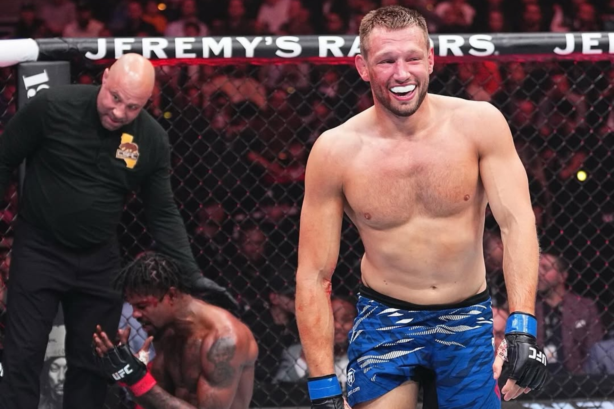 Reinier De Ridder, tras someter a Kevin Holland.