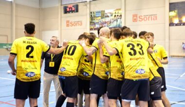 El BM Soria perdió en su última cita en el San Andrés ante el OAR Coruña.