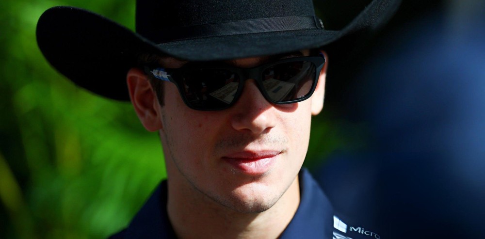 VIDEO: F1: Colapinto usó un sombrero personalizado en su primer día en Austin