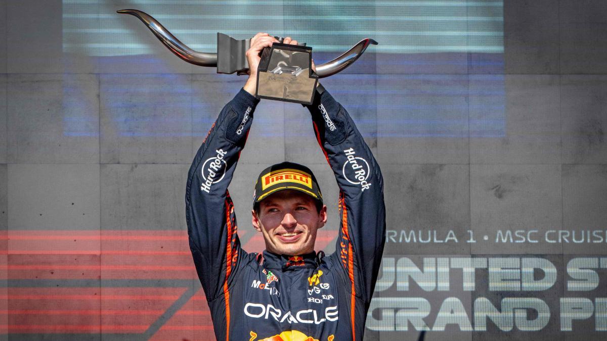 McLaren ya tiembla; Alonso acabó 10.º y Sainz, retirado