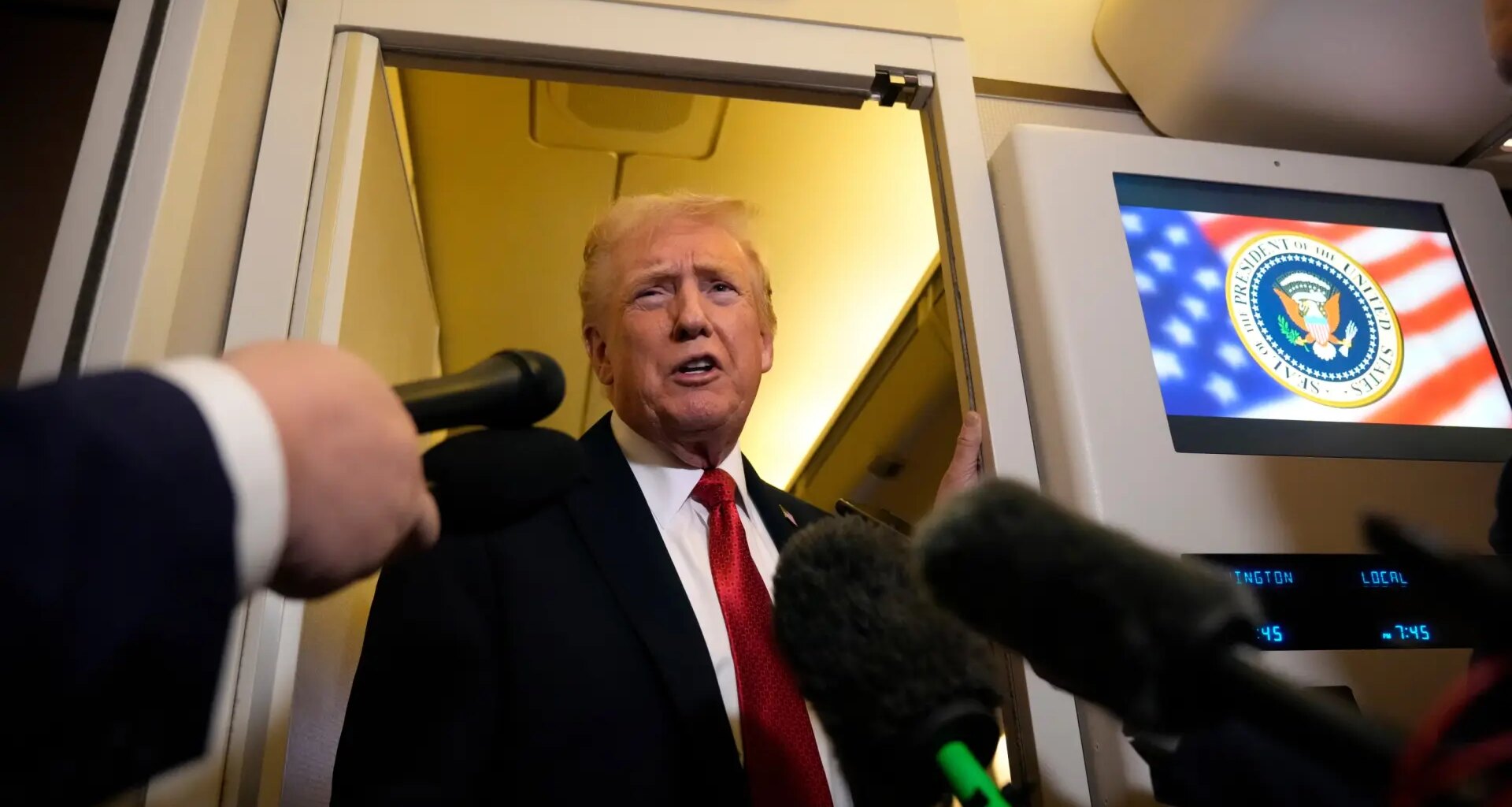 "Puedo ayudarlos a sobrevivir en un mundo libre"