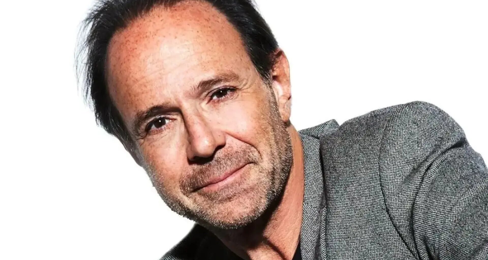 "Prohíben los libros quienes no los han leído, los dictadores son ignorantes"