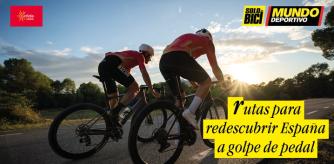 Pedalea. Descubre. Emociónate. A lo largo de cinco episodios, acompañaremos a grandes referentes del ciclismo —Dani Molina, los Hermanos Herrada, Antonio Ortiz y Kike García— en un viaje por lugares únicos como Guadalajara, Cuenca, Málaga, Castellón y Montserrat.