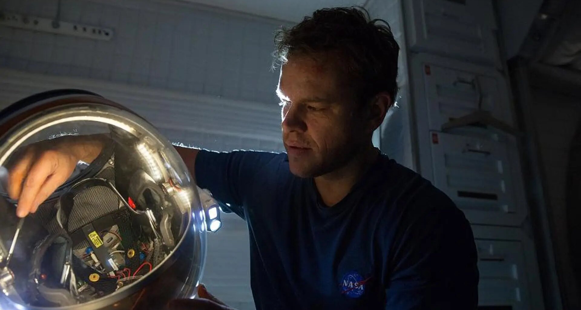 la aventura espacial en la que Matt Damon se convirtió en MacGyver