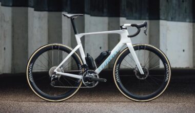 la nueva aero ligera top del pelotón