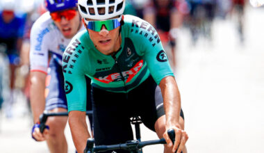 Marc Brustenga renueva con el Equipo Kern Pharma hasta 2027