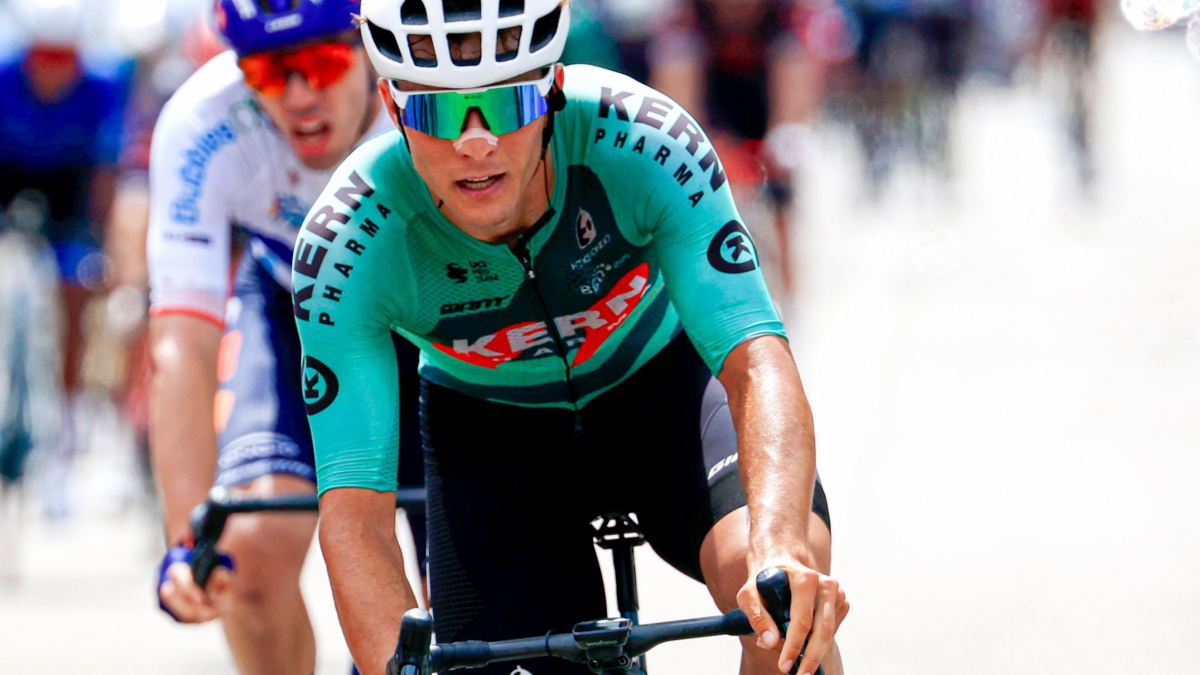 Marc Brustenga renueva con el Equipo Kern Pharma hasta 2027