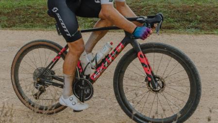 bicicletas scott mtb gravel montajes resistentes cameron jones 2025