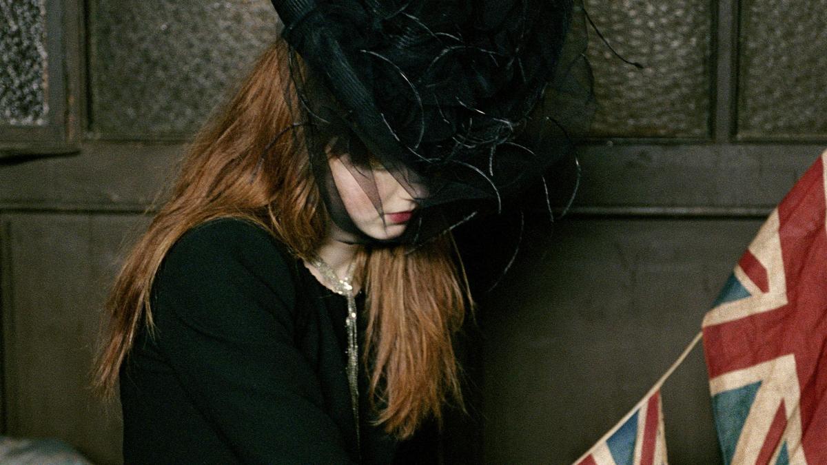 “Retratar a la reina fue fabuloso y aterrador”