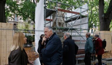 Ya hay fecha para el traslado de las estatuas de los reyes desde Sarasate a la Taconera