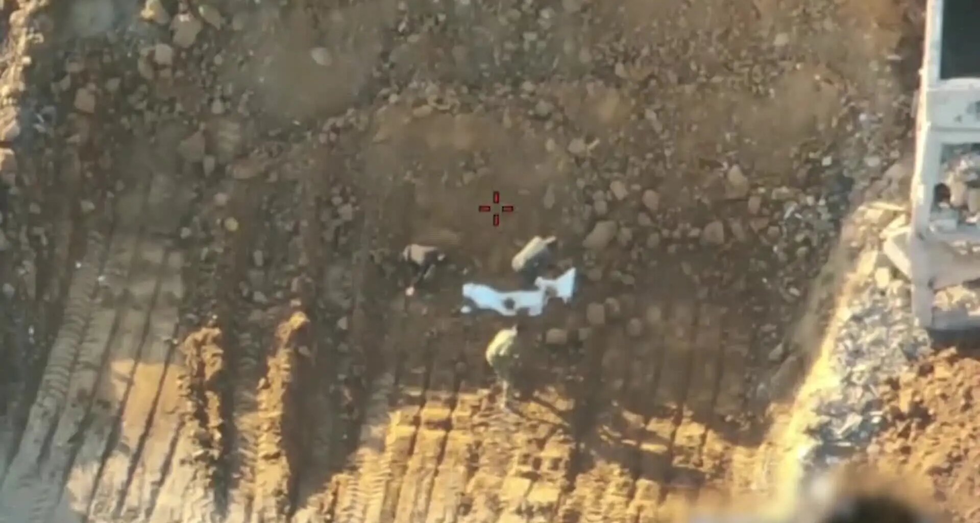 Israel difunde un vídeo para denunciar cómo Hamás simula el hallazgo de un cadáver ante Cruz Roja