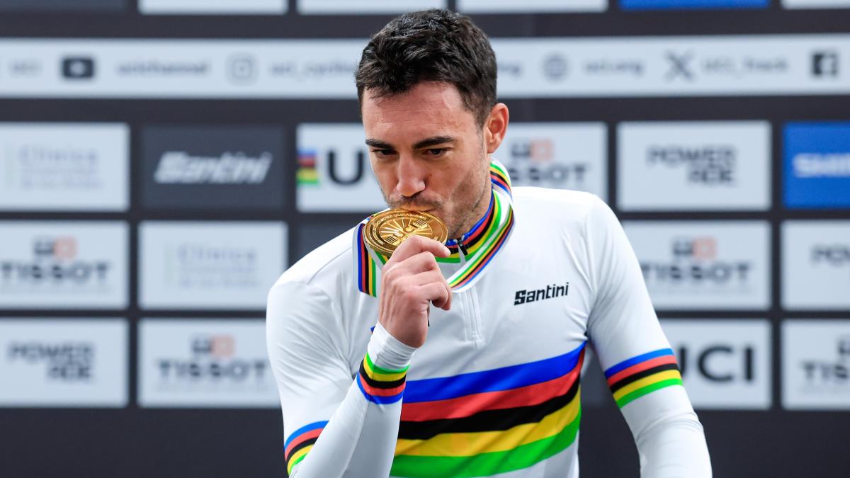 Albert Torres, campeón del mundo de pista, "tengo muy claro mi rol de gregario en el equipo Movistar y disfruto de mi trabajo"