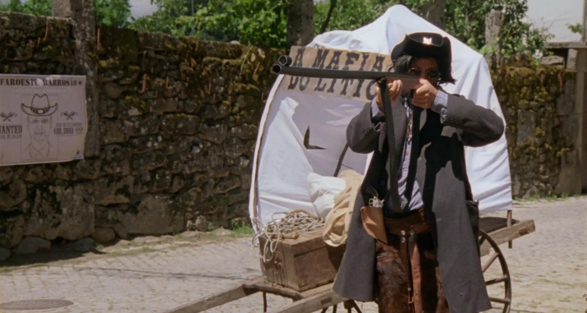 un puñetazo contra lo impuesto y sin parafernalia