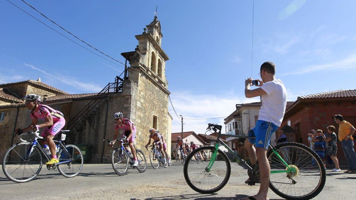 Un proyecto prevé atraer a 600.000 cicloturistas a Tierra de Campos