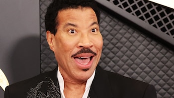 Lionel Richie le ofreció ropa