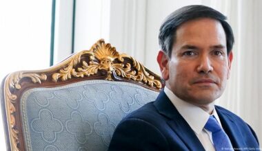 Marco Rubio advierte que bombardeos en Gaza deberán cesar – DW – 05/10/2025