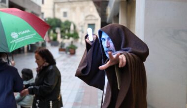 Los protagonistas de Star Wars desafían a la lluvia en Palencia