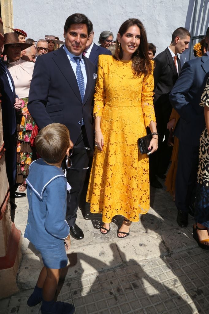 Lourdes Montes en la boda de Alberto Herrera y Blanca Llandres en Sanlúcar de Barrameda, 2025.