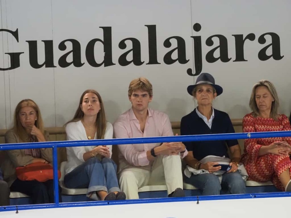 La infanta Elena, espectadora de excepción del BM Guadalajara