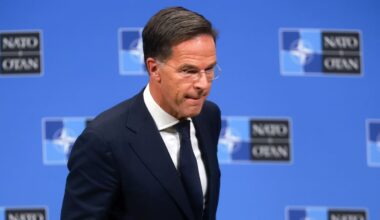 Los ministros de defensa de la OTAN se reúnen en Bruselas con la presión de Washington para que España eleve el gasto | Internacional