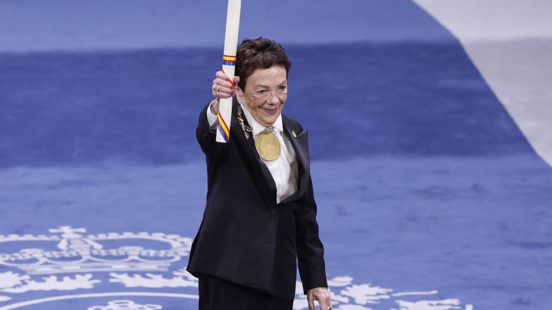 “El arte fotográfico no conoce fronteras”, dice la mexicana Graciela Iturbide al recibir el Premio Princesa de Asturias