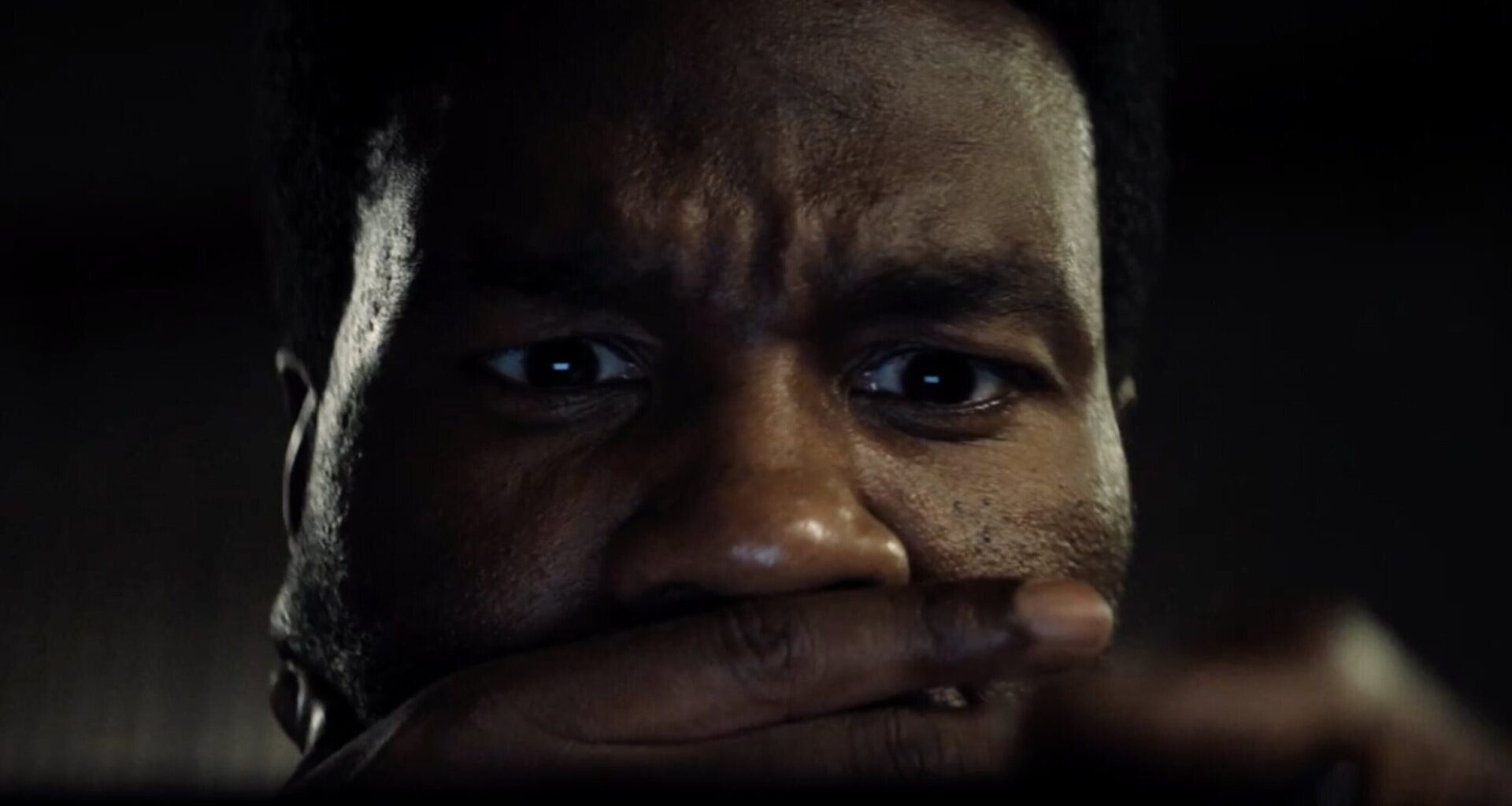 El primer teaser de 'Wonder Man' hace referencia a la fatiga de superhéroes (y llega con cambio de estreno)