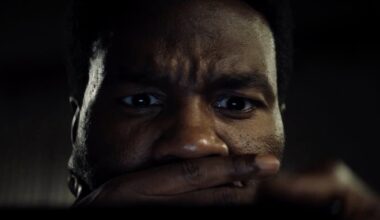 El primer teaser de 'Wonder Man' hace referencia a la fatiga de superhéroes (y llega con cambio de estreno)