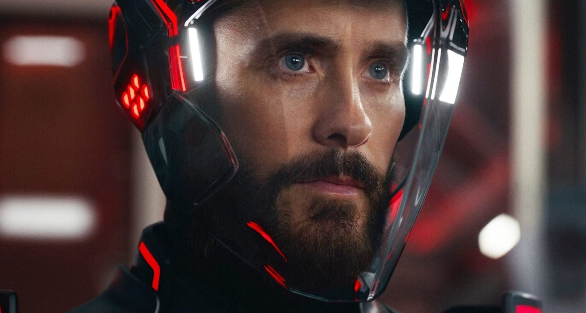 'Tron: Ares' se topa con un antivirus en la taquilla española que bloquea a Jared Leto