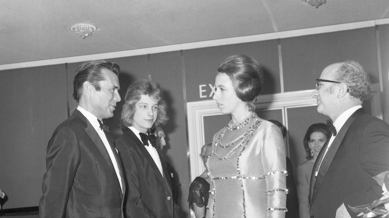 El nacimiento del "chico más bello del mundo” ante la mirada de Isabel II y la princesa Ana: cuando Björn Andrésen deslumbró en el estreno mundial de Muerte en Venecia