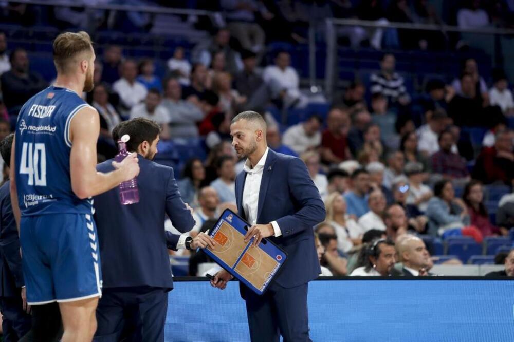 Bruno Savignani (San Pablo Burgos): "Tenemos confianza en nosotros mismos y en el proceso"