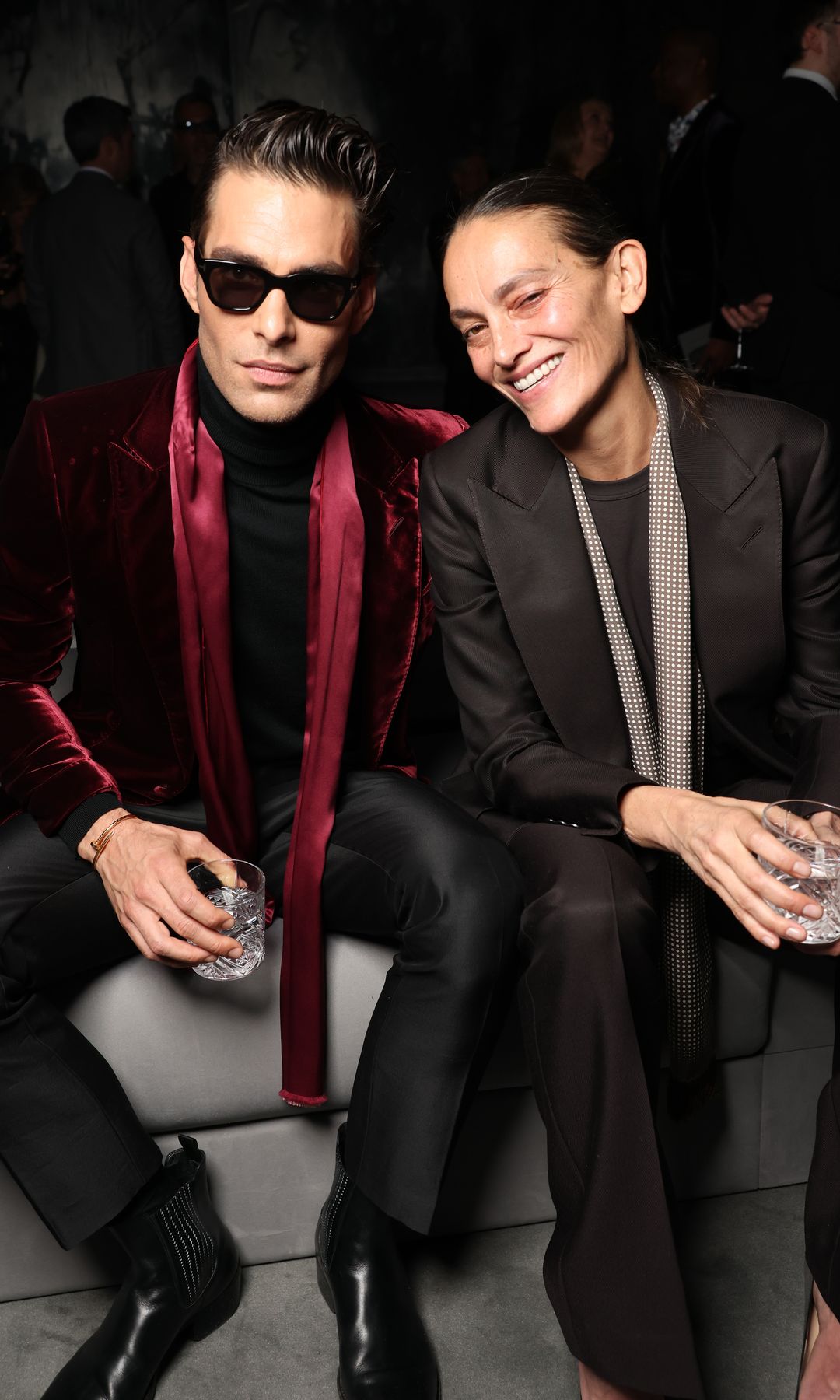 En la semana de la moda de Paríz en marzo 2025 con Jon Kortajarena