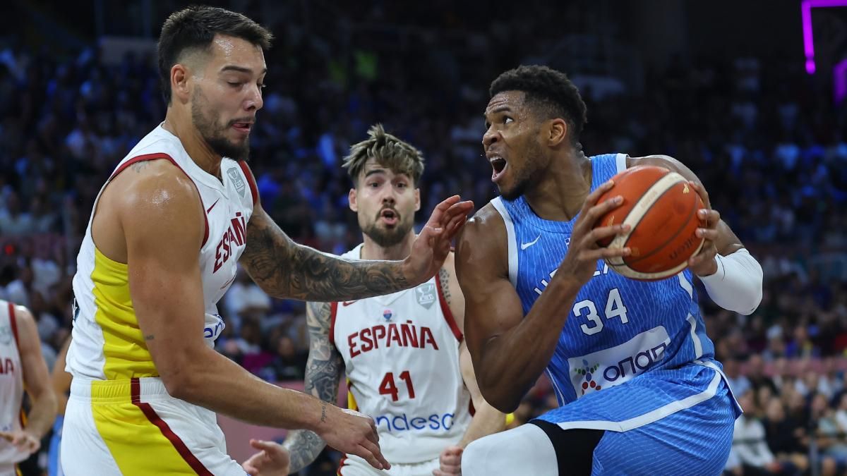 Los hermanos Hernangómez, ante Giannis Antetokounmpo