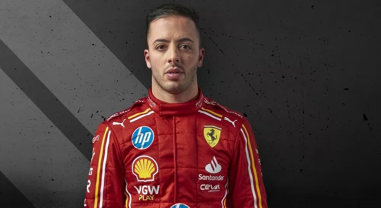 Antonio Fuoco al Volante de una Ferrari en México