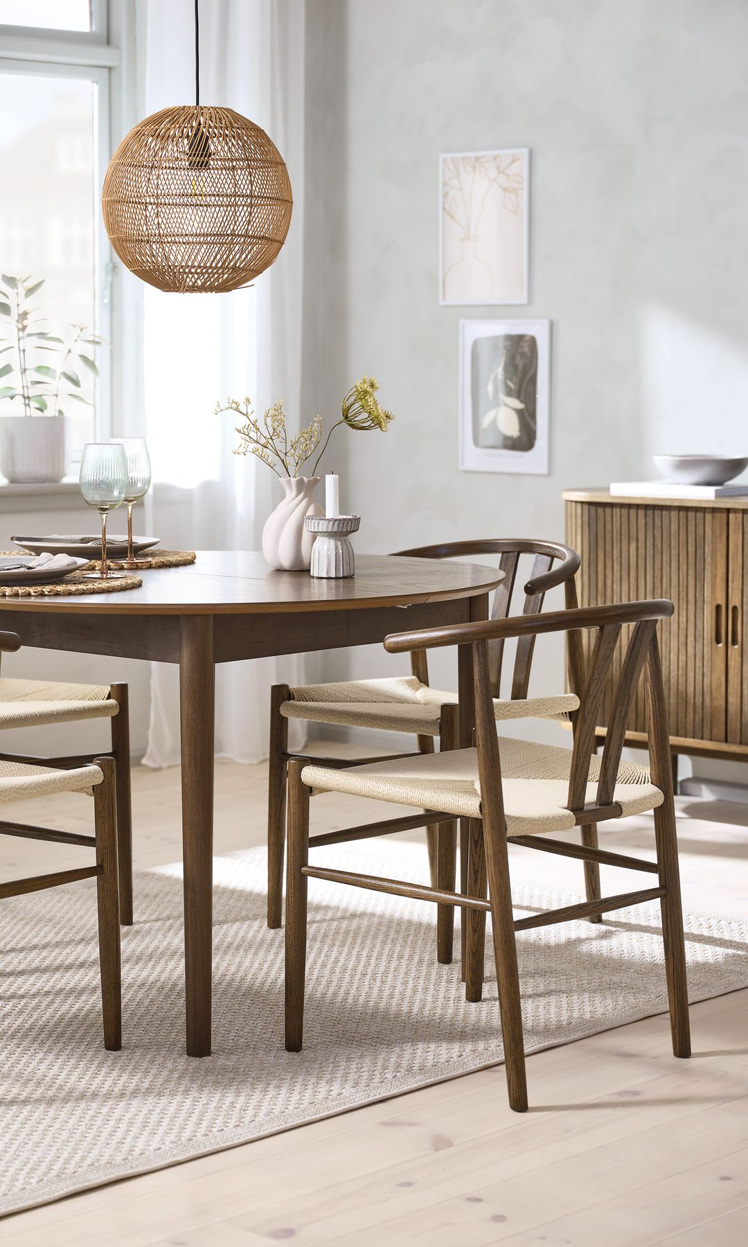 Comedor con aparador