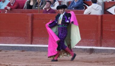 Morante de la Puebla, David de Miranda y ‘Buenasuerte’, el Toro de Oro de Garcigrande, son premiados por la Peña Cultural Taurina Salmantina