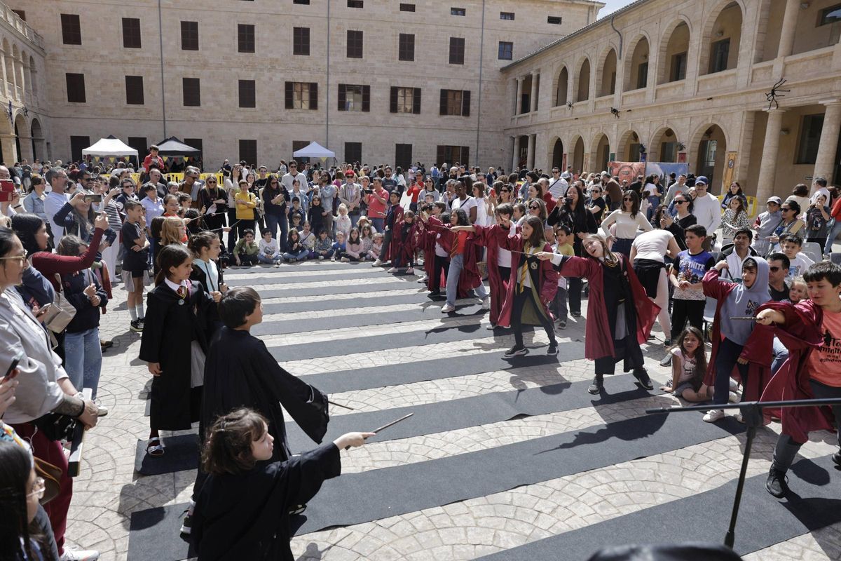 Este año se repetirá la batalla de varitas mágicas.