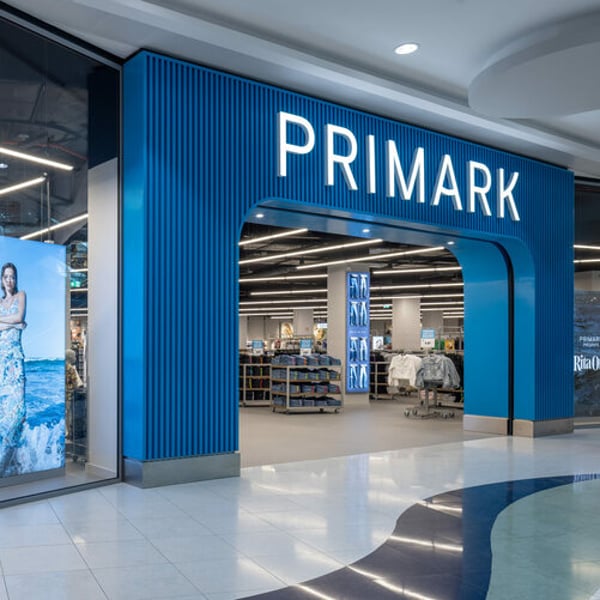 Primark alcanzó una facturación de 1855 millones de euros en España en 2024 pese a una ralentización del crecimiento