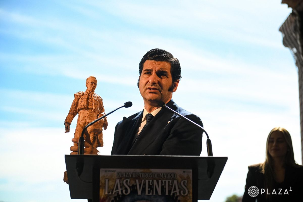 Un monumento junto a la plaza de toros de Las Ventas recuerda desde este sábado al torero 'Antoñete' | Líder en Información Social